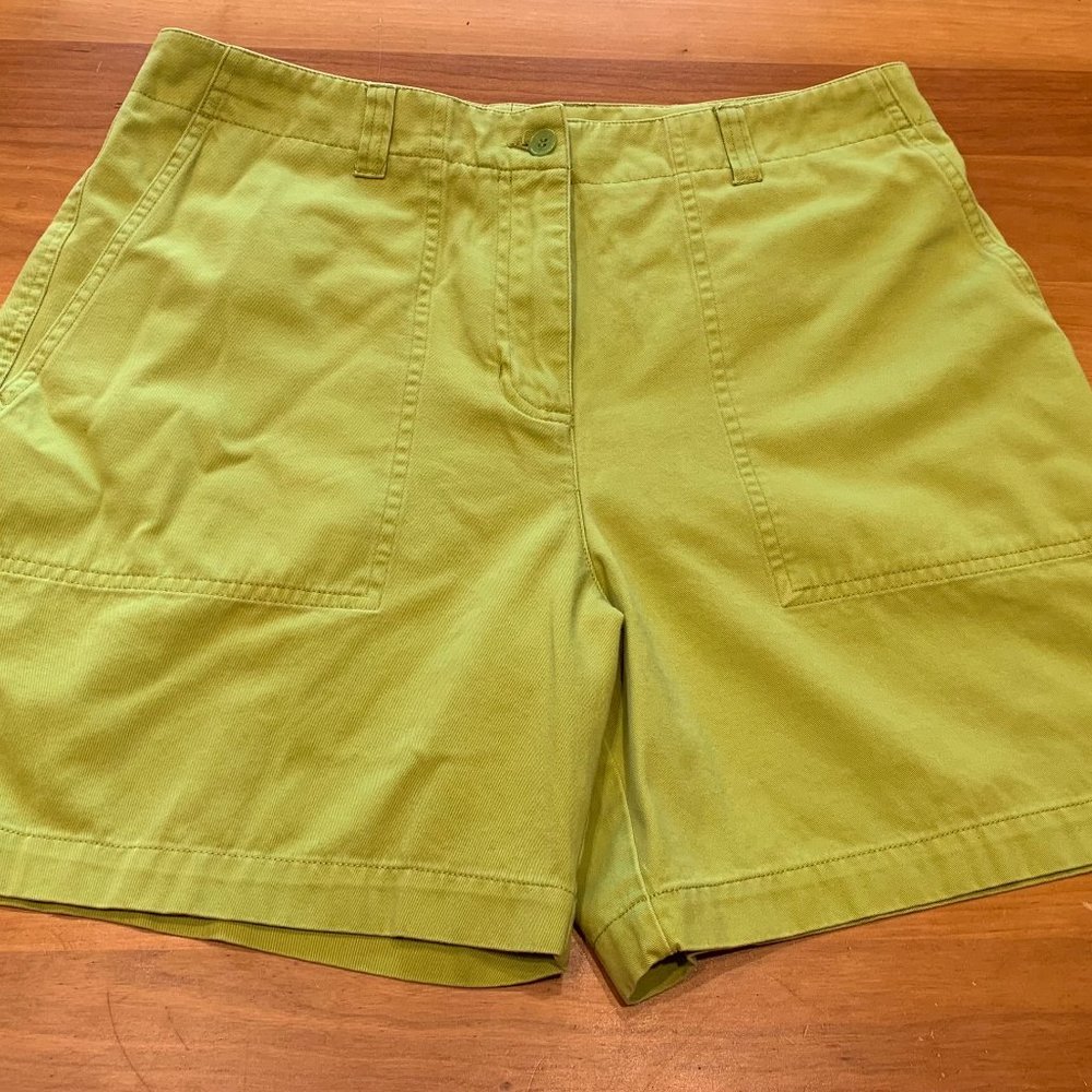 Jones New York Sport Green Shorts Size 10